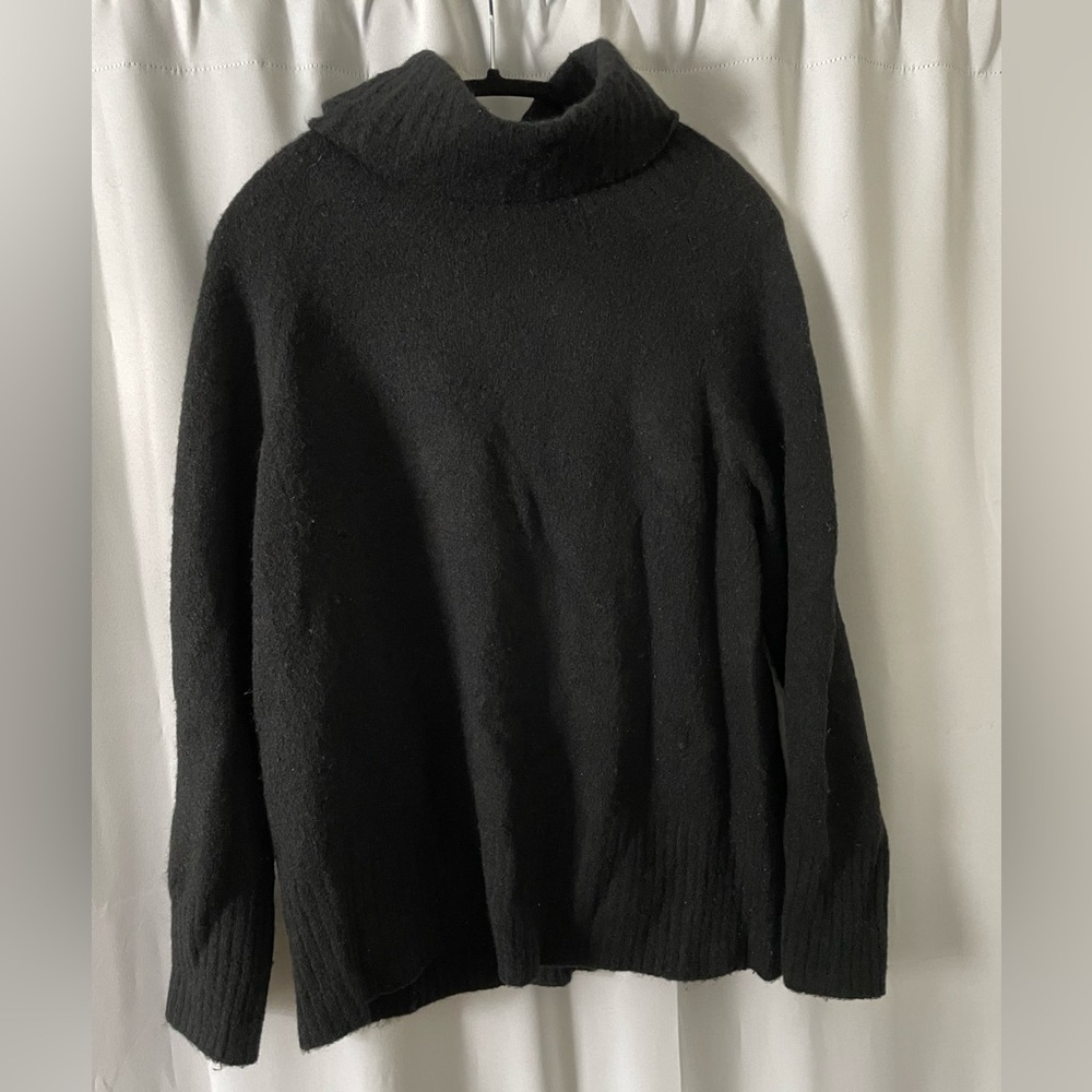 Aritzia Babaton Black Wool Blend Turtleneck Sweater